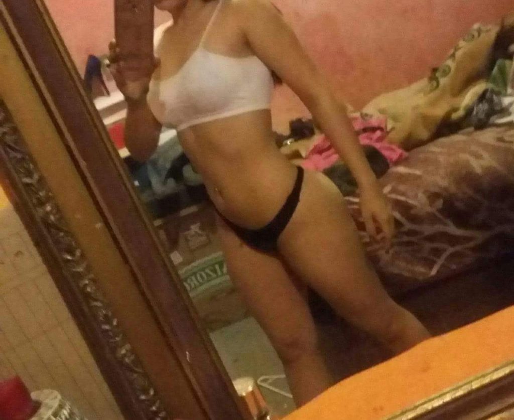 Mini Pack De Mara Celaya Jovencita Culona En Ropa Interior Con Tetas